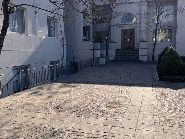 place photo 49
