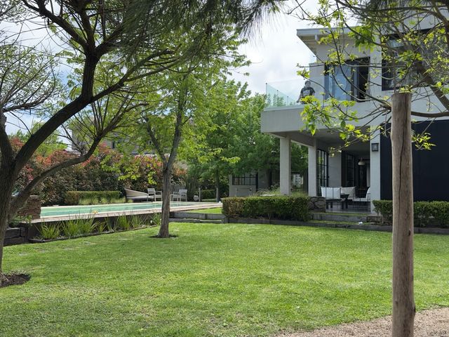 place photo 68