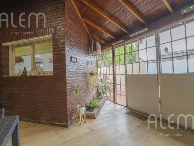 place photo 34