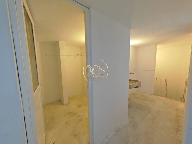 place photo 77