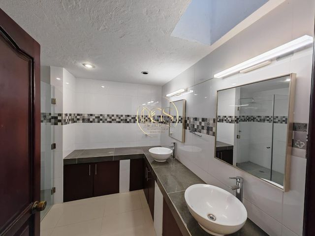 place photo 65