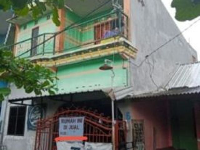 Rumah dekat pasar Menganti Row 2mobil