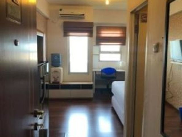 Apt. Puncak Kertajaya Lantai 20 View City Full Furnish kecuali elektronik