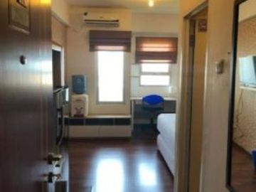 Apt. Puncak Kertajaya Lantai 20 View City Full Furnish kecuali elektronik