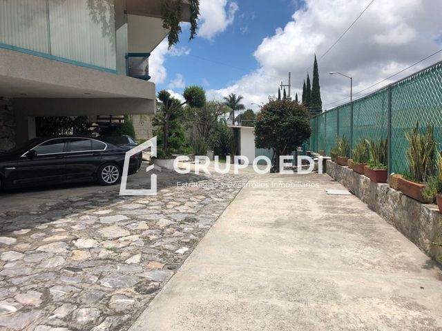 place photo 30