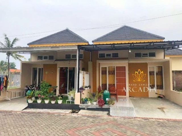 Perumahan Pertama di Senduro