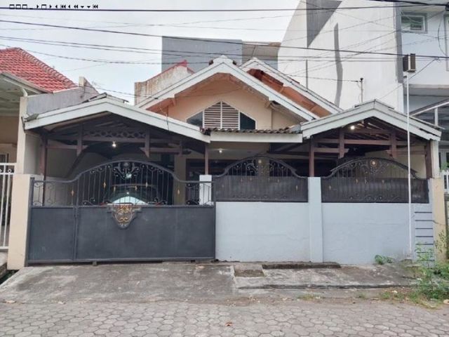 Rumah Taman Pondok Indah, Strategis