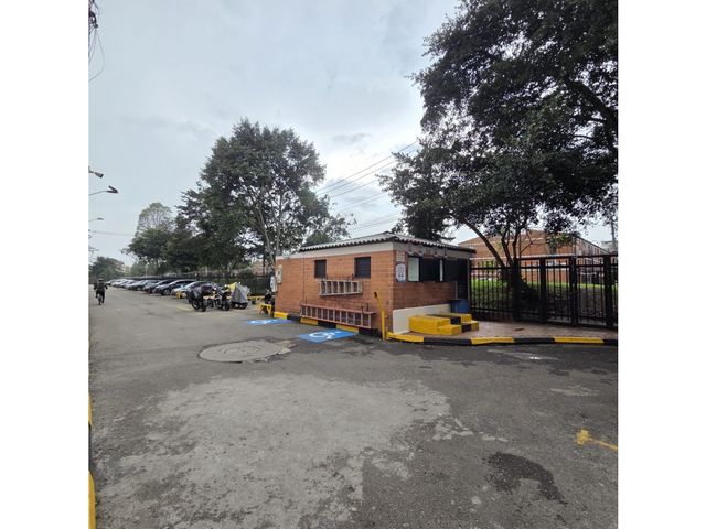 place photo 21