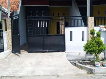 RUMAH 2 LANTAI BARU GRESS, SIDOTOPO , STRATEGIS