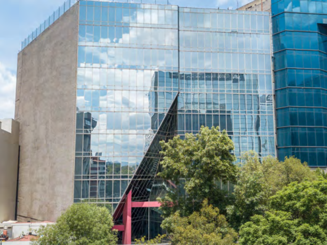 EDIFICIO 20 DENOVIEMBRE