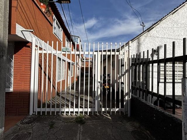 place photo 13