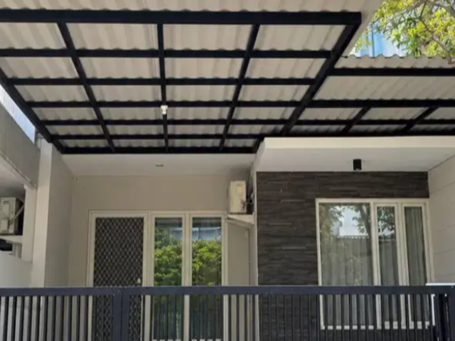 Rumah di Pakuwon city cluster Taman Mutiara