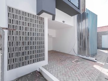 place photo 34