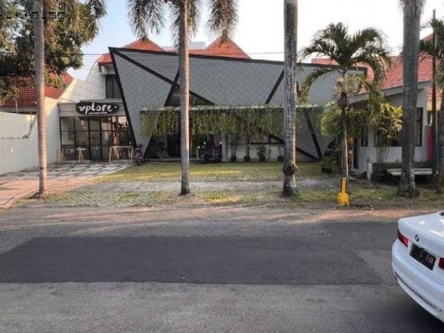 Rumah Jalan Kapuas STRATEGIS