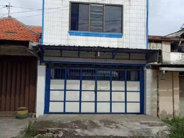 Rumah usaha Jl Tambak Adi Lokasi pinggir jalan raya Umsse