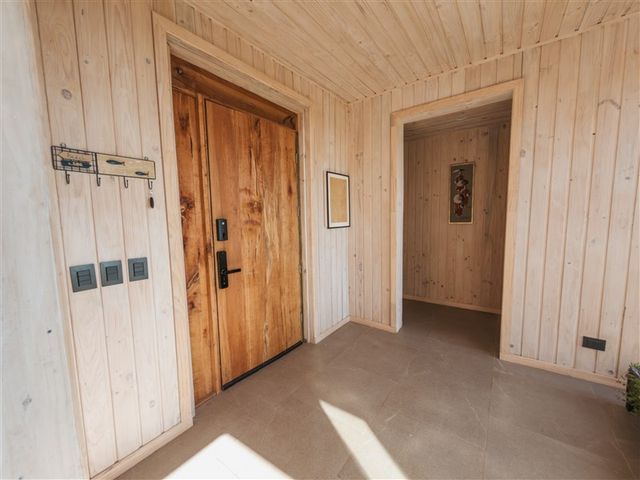 place photo 46