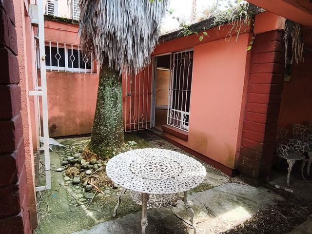 place photo 32