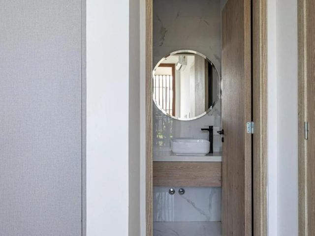 place photo 39