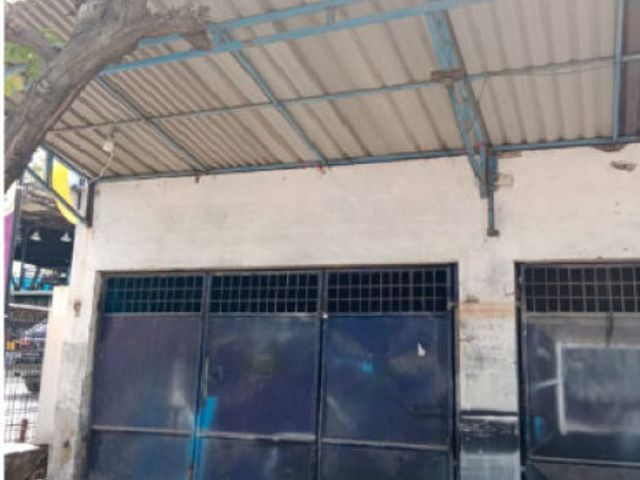 Disewakan Bekas bengkel Menganti wiyung