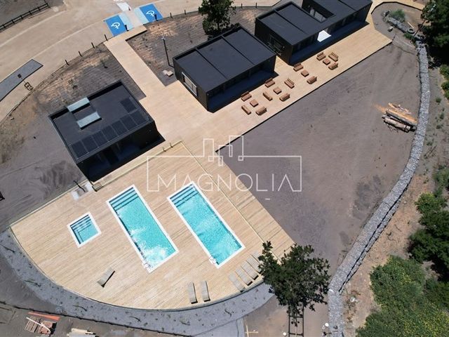 place photo 48