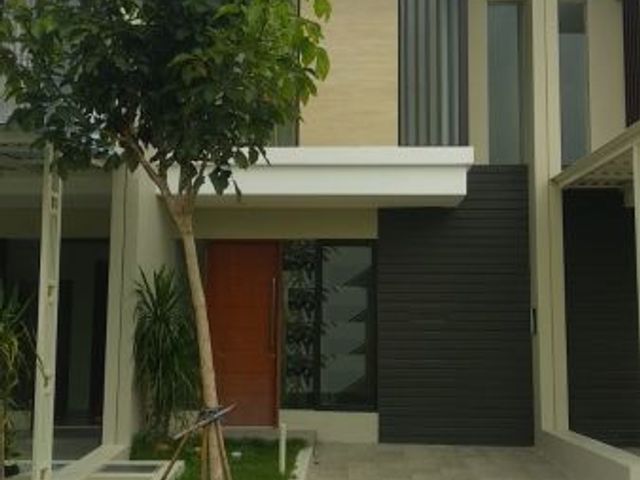 Rumah dijual atau disewakan Northwest Lake Surabaya