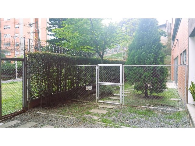 place photo 29