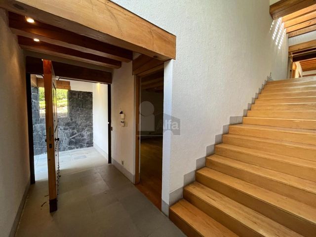 place photo 88