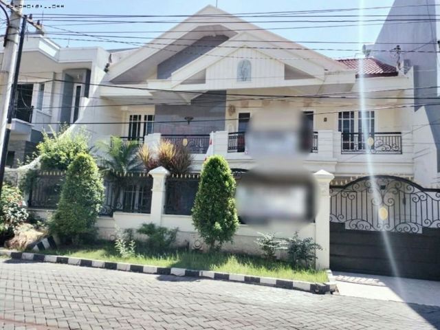 Rumah Sutorejo Timur Listrik 4.400W