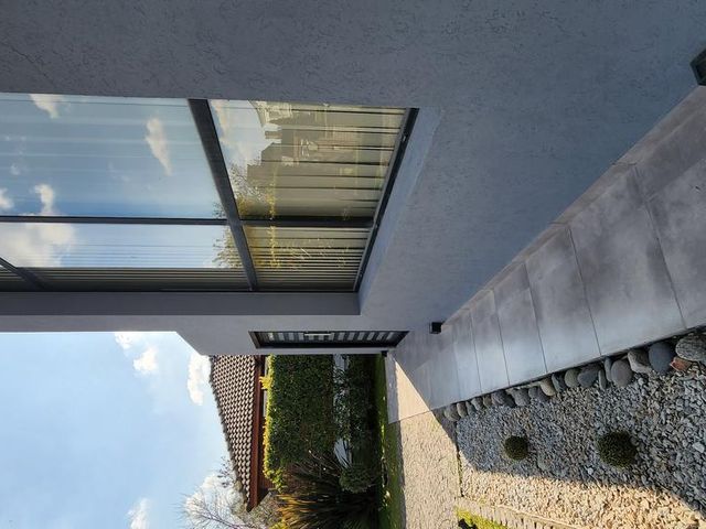 place photo 90