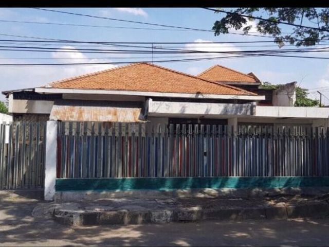 Dijual Rumah Pusat Kota Jl. Sam Ratulangi Tegalsari Surabaya*_
