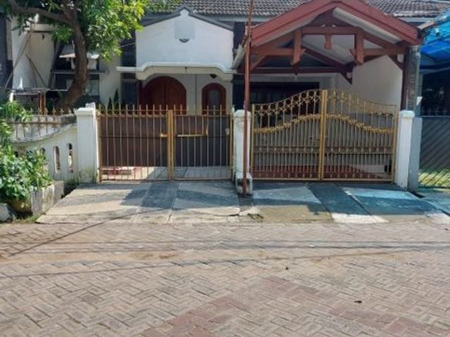Dijual Rumah 1,5 lantai di Raya Wisma Pagesangan, Surabaya