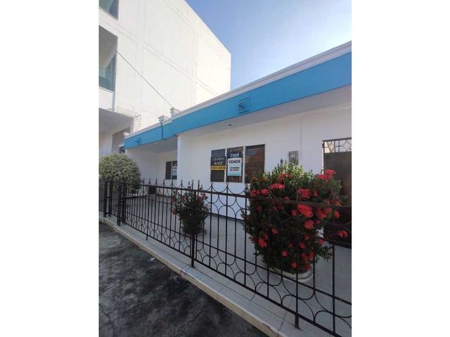 Casa en venta en el Barrio los Laureles en Monteria