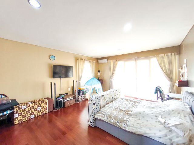 place photo 73