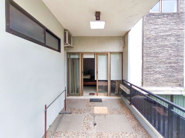 place photo 55