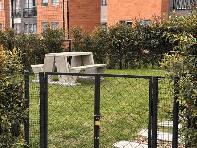 place photo 23