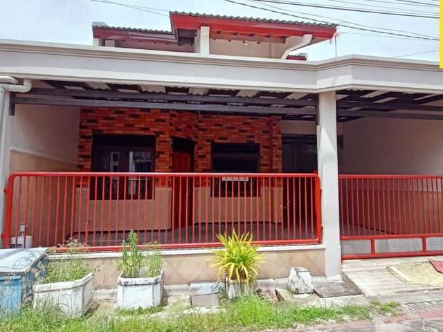 Disewakan Rumah Siap Huni Bangunan 2 Lantai Di Bendul Merisi , Surabaya