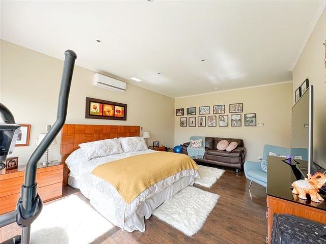 place photo 48