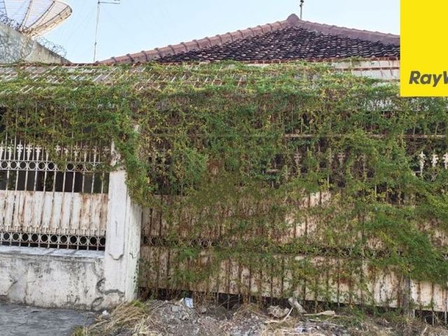 Jual Rumah Hitung Tanah di Jl Sidotopo Wetan, Surabaya