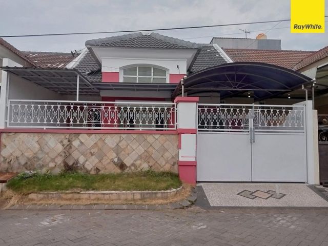Disewakan Rumah Siap Huni Lokasi di Pantai Mentari, Bulak Surabaya