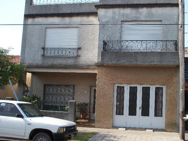 Casa en Venta en Lomas del Mirador, La Matanza, Buenos Aires