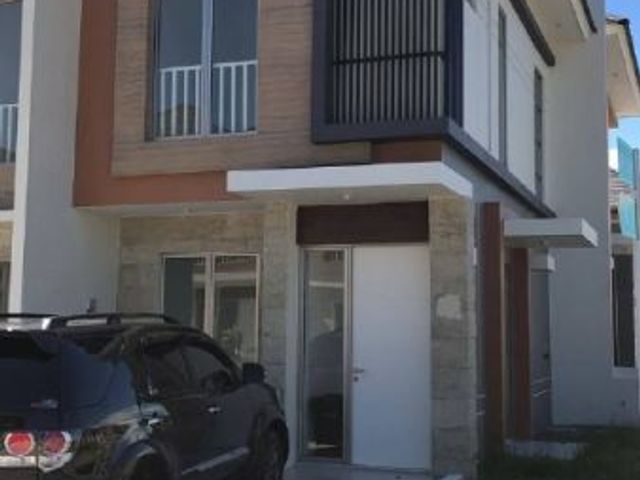 Rumah (hook), BARU Gress Grenn land Strategis, umsse