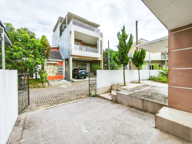 place photo 23