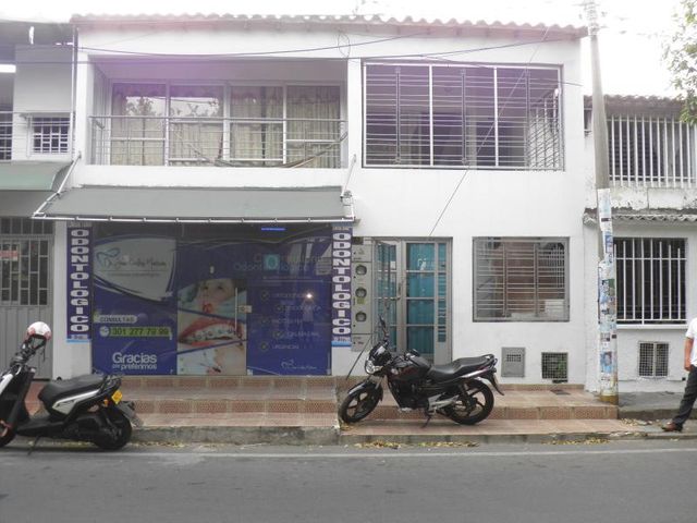 casa-local en venta en san eduardo. Cod V8118