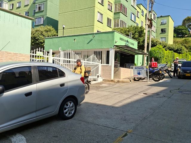 apartamento en venta en el bosque. Cod V124800