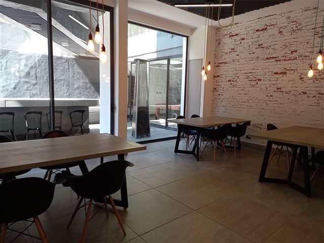 place photo 24