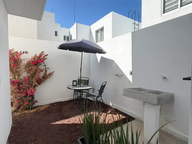 place photo 34