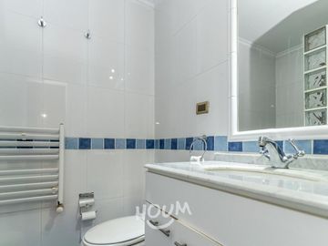 place photo 94