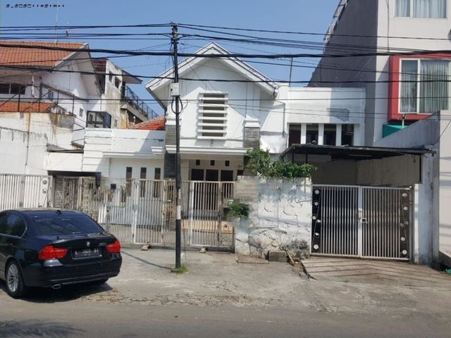 Rumah Raya Rungkut Mejoyo, Strategis Tempat pakir nya luas