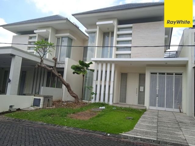 Rumah Disewakan Siap Huni Lokasi The Mansion Pakuwon Indah Surabaya