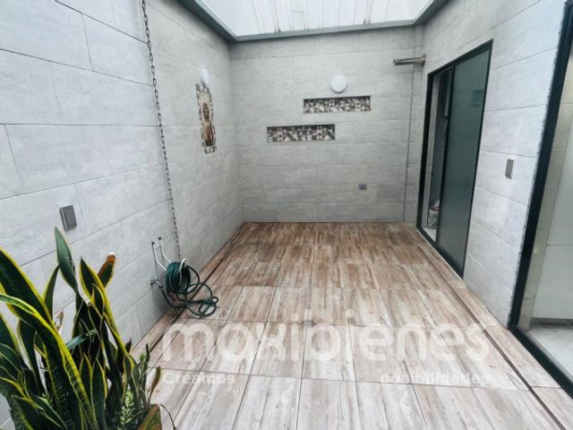 place photo 24